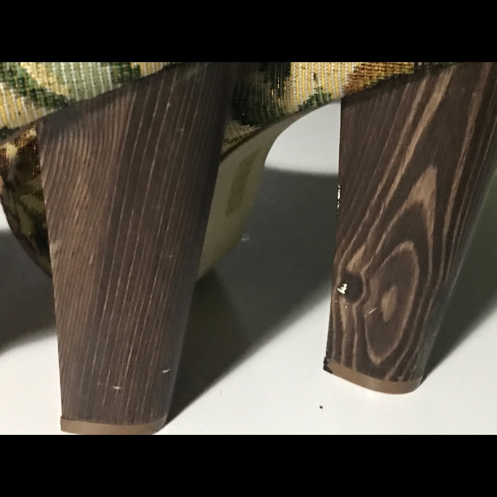 Patterned platform shoes - Picture 6 of 7